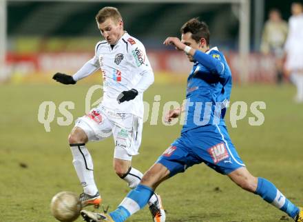 Fussball. Bundesliga. RZ Pellets WAC gegen SC Wiener Neustadt.   Manuel Kerhe,  (WAC), Manuel Wallner (Wiener Neustadt). Wolfsberg, 16.3.2013.
Foto: Kuess

---
pressefotos, pressefotografie, kuess, qs, qspictures, sport, bild, bilder, bilddatenbank