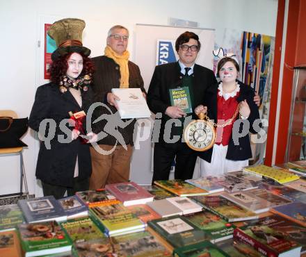 HTL Ferlach. Tag der offenen Tuer unter dem Motto Alice im Wunderland. Klaus Neuberger, Dir. Max Winkler. Ferlach, 25.1.2013.
Foto: Kuess
---
pressefotos, pressefotografie, kuess, qs, qspictures, sport, bild, bilder, bilddatenbank