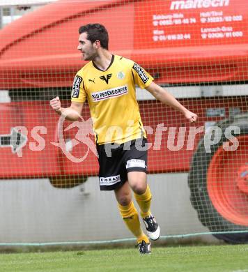 Fussball. Regionalliga. Austria Klagenfurt gegen Voecklamarkt. Torjubel Stefan Sammer (Voeklamarkt). Klagenfurt, 25.5.2013.
Foto: Kuess
---
pressefotos, pressefotografie, kuess, qs, qspictures, sport, bild, bilder, bilddatenbank