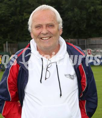 Fussball 2. Klasse D. Trainer Franz Jelenko (Sittersdorf). Sittersdorf, am 25.8.2013.
Foto: Kuess
---
pressefotos, pressefotografie, kuess, qs, qspictures, sport, bild, bilder, bilddatenbank