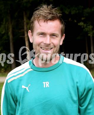 Fussball 1. Klasse D. Trainer Thomas Franz Hoeller (Mittlern). Mittlern, am 6.10.2013.
Foto: Kuess
---
pressefotos, pressefotografie, kuess, qs, qspictures, sport, bild, bilder, bilddatenbank