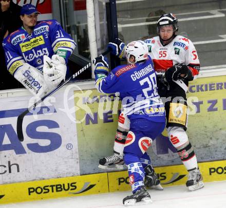 EBEL. Eishockey Bundesliga. EC VSV gegen HC TWK Innsbruck.  Marius Goehringer, Thomas Hoeneckl, (VSV), Shane Sims  (Innsbruck). Villach, am 8.10..2013.
Foto: Kuess 


---
pressefotos, pressefotografie, kuess, qs, qspictures, sport, bild, bilder, bilddatenbank