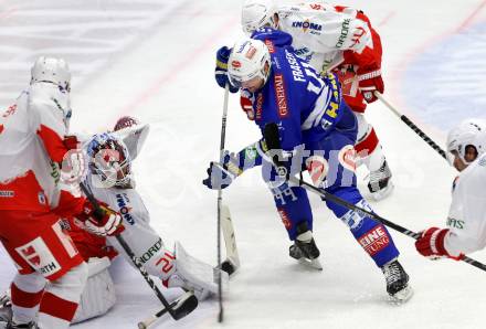 EBEL. Eishockey Bundesliga. EC VSV gegen HCB Suedtirol. Curtis Fraser,  (VSV), Jaroslav Huebl, Hannes Oberdoerfer (Bozen). Villach, am 11.10..2013.
Foto: Kuess 


---
pressefotos, pressefotografie, kuess, qs, qspictures, sport, bild, bilder, bilddatenbank