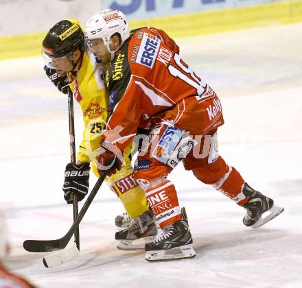 EBEL. Eishockey Bundesliga. KAC gegen Vienna Capitals. Thomas Koch(KAC), Benoit Gratton (Caps). Klagenfurt, am 15.10.2013.
Foto: Kuess
---
pressefotos, pressefotografie, kuess, qs, qspictures, sport, bild, bilder, bilddatenbank