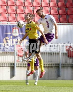 Fussball Regionalliga. SK Austria Klagenfurt gegen Allerheiligen. Oliver Pusztai, (Austria Klagenfurt), Dominik Dexer  (Allerheiligen). Klagenfurt, 19.10.2013.
Foto: Kuess
---
pressefotos, pressefotografie, kuess, qs, qspictures, sport, bild, bilder, bilddatenbank