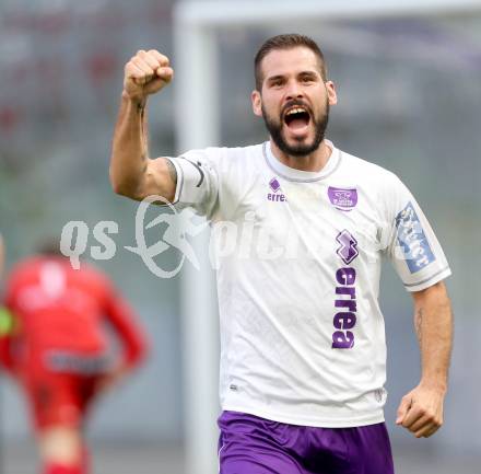 Fussball Regionalliga. SK Austria Klagenfurt gegen Allerheiligen. Torjubel Oliver Pusztai (Austria Klagenfurt). Klagenfurt, 19.10.2013.
Foto: Kuess
---
pressefotos, pressefotografie, kuess, qs, qspictures, sport, bild, bilder, bilddatenbank