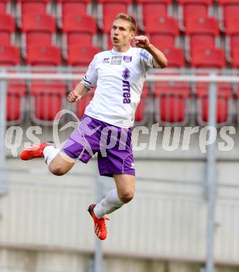 Fussball Regionalliga. SK Austria Klagenfurt gegen Allerheiligen. Torjubel Torjubel  David Poljanec (Austria Klagenfurt). Klagenfurt, 19.10.2013.
Foto: Kuess
---
pressefotos, pressefotografie, kuess, qs, qspictures, sport, bild, bilder, bilddatenbank