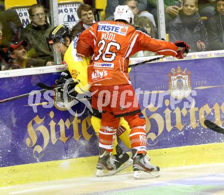 EBEL. Eishockey Bundesliga. KAC gegen UPC Vienna Capitals. Andreas Noedl, (KAC), Justin Fletcher  (Caps). Klagenfurt, am 25.10.2013
Foto: Kuess 

---
pressefotos, pressefotografie, kuess, qs, qspictures, sport, bild, bilder, bilddatenbank