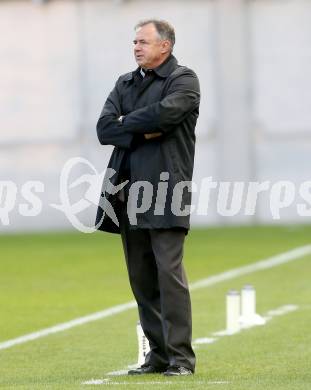 Fussball Regionalliga. SK Austria Klagenfurt gegen Allerheiligen. Trainer Joze Prelogar (Austria Klagenfurt). Klagenfurt, 19.10.2013.
Foto: Kuess
---
pressefotos, pressefotografie, kuess, qs, qspictures, sport, bild, bilder, bilddatenbank