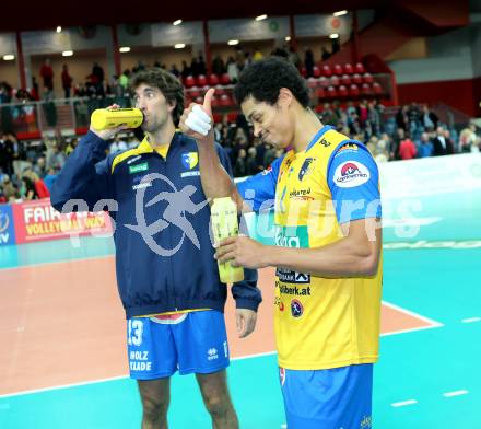 Volleyball Champions League. SK Posijilnica Aich/Dob gegen Lube Banca Marche MACERATA. Valdir de Sousa Sequeira, Gerald Reiser (Aich/Dob). Klagenfurt, am 30.10.2013.
Foto: Kuess
---
pressefotos, pressefotografie, kuess, qs, qspictures, sport, bild, bilder, bilddatenbank