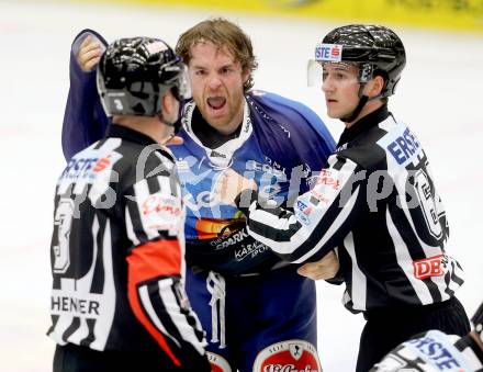 EBEL. Eishockey Bundesliga. EC VSV gegen SAPA Fehervar AV19. Brock McBride (VSV). Villach, am 31.10..2013.
Foto: Kuess 


---
pressefotos, pressefotografie, kuess, qs, qspictures, sport, bild, bilder, bilddatenbank