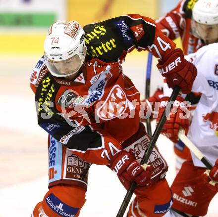 EBEL. Eishockey Bundesliga. KAC gegen EC Red Bull Salzburg. Jamie Lundmark (KAC). Klagenfurt, am 22.11.2013
Foto: Kuess 

---
pressefotos, pressefotografie, kuess, qs, qspictures, sport, bild, bilder, bilddatenbank