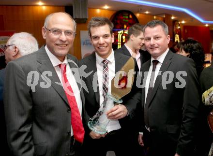 Sportgala. Ehrung Sportler des Jahres. Raimund Berger, Markus Salcher, Leikam Guenther. Velden, 23.12.2013.
Foto: Kuess 
---
pressefotos, pressefotografie, kuess, qs, qspictures, sport, bild, bilder, bilddatenbank