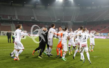 Fussball Bundesliga. RZ Pellets WAC.  Jubel WAC. Woerthersee Stadion Klagenfurt, 8.2.2014.
Foto: Kuess

---
pressefotos, pressefotografie, kuess, qs, qspictures, sport, bild, bilder, bilddatenbank
