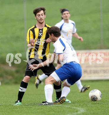 Fussball 1. Klasse D. Griffen gegen Klopeiner See. Thomas Partei (Griffen), Raphael Rotim (Klopeiner See). Griffen, am 5.4.1014.
Foto: Kuess
---
pressefotos, pressefotografie, kuess, qs, qspictures, sport, bild, bilder, bilddatenbank