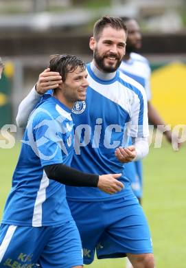 Fussball Kaerntner Liga. SG Annabichler Austria Amateure gegen Maria Saal.  Torjubel Zsolt Vari, Oliver Pusztai (ASV). Annabichl am 21.4.2014.
Foto: Kuess
---
pressefotos, pressefotografie, kuess, qs, qspictures, sport, bild, bilder, bilddatenbank
