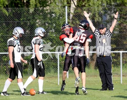 American Football. Carinthian Lions gegen Swarco Raiders Tirol. Jubel (Carinthian Lions). Klagenfurt, 19.4.2014.
Foto: Kiuess
---
pressefotos, pressefotografie, kuess, qs, qspictures, sport, bild, bilder, bilddatenbank
