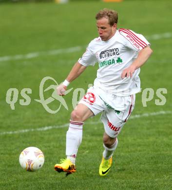 Fussball Unterliga Ost. DSG Sele Zell gege St. Michael/Bleiburg. Georg Woschitz (St. Michael). Zell, am 11.5.2014.
Foto: Kuess
---
pressefotos, pressefotografie, kuess, qs, qspictures, sport, bild, bilder, bilddatenbank