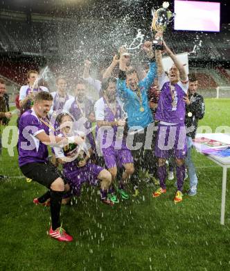 Fussball KFV Cup. Finale. SK Austria Klagenfurt gegen Lendorf. Jubel (Klagenfurt). KLagenfurt, am 20.5.2014.
Foto: Kuess
---
pressefotos, pressefotografie, kuess, qs, qspictures, sport, bild, bilder, bilddatenbank