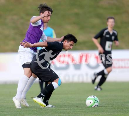 Fussball Nachwuchs. Kaerntner Meisterschaft. Finale U18. SK Austria Klagenfurt gegen RZ Pellets WAC. Cemal Arnet,  (Austria Klagenfurt), Eldar Lisic (WAC). St. Veit, am 21.6.2014.
Foto: Kuess
---
pressefotos, pressefotografie, kuess, qs, qspictures, sport, bild, bilder, bilddatenbank