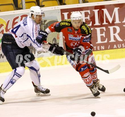 EBEL. Eishockey Bundesliga. KAC gegen KHL Medvescak Zagreb. Petr Stloukal,  (KAC), Nathan Perkovich (Zagreb). Klagenfurt, am 27.8.2014.
Foto: Kuess 

---
pressefotos, pressefotografie, kuess, qs, qspictures, sport, bild, bilder, bilddatenbank