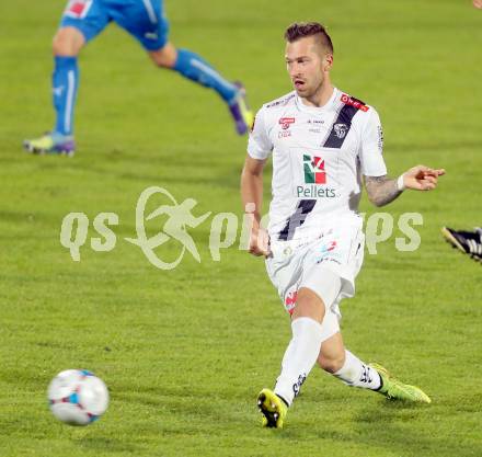 Fussball Bundesliga. RZ Pellets WAC gegen SC Wiener Neustadt. Peter Zulj (WAC). Wolfsberg, am 30.8.2014.
Foto: Kuess

---
pressefotos, pressefotografie, kuess, qs, qspictures, sport, bild, bilder, bilddatenbank