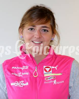 Kaernten Sport Package Uebergabe. Sara Vilic (Triathlon). Klagenfurt, 27.10.2014.
Foto: Kuess 
---
pressefotos, pressefotografie, kuess, qs, qspictures, sport, bild, bilder, bilddatenbank