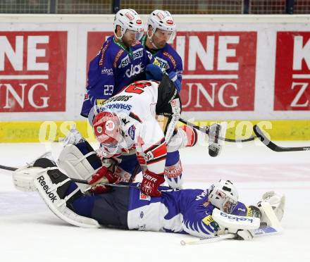 EBEL. Eishockey Bundesliga. EC VSV gegen HC TWK Innsbruck. Jean Philippe Lamoureux, Darren Haydar, Gerhard Unterluggauer, (VSV), Matt Siddall  (Innsbruck). Villach, am 28.10.2014.
Foto: Kuess 


---
pressefotos, pressefotografie, kuess, qs, qspictures, sport, bild, bilder, bilddatenbank