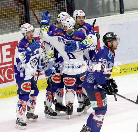 EBEL. Eishockey Bundesliga. EC VSV gegen SAPA Fehervar AV19. torjubel  (VSV). Villach, am 11.1.2015.
Foto: Kuess 


---
pressefotos, pressefotografie, kuess, qs, qspictures, sport, bild, bilder, bilddatenbank