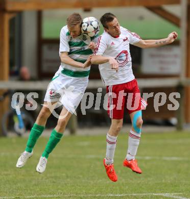 Fussball 1. KLasse A Untere Play Off. Nikolsdorf/Oberdrauburg gegen Obermillstatt.  Stefan Buergler,  (Nikolsdorf), Niklas Hinteregger (Obermillstatt). Nikolsdorf,am 11.4.2015.
Foto: Kuess
---
pressefotos, pressefotografie, kuess, qs, qspictures, sport, bild, bilder, bilddatenbank