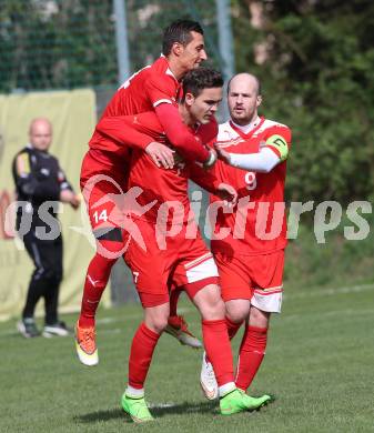Fussball Unterliga Ost. KAC 1909 gegen Ulrichsberg. Torjubel Emanuel Andreas Porcar, Toni Krijan, Daniel Barrazutti (KAC). Klagenfurt, am 18.4.2015. 
Foto: Kuess
---
pressefotos, pressefotografie, kuess, qs, qspictures, sport, bild, bilder, bilddatenbank