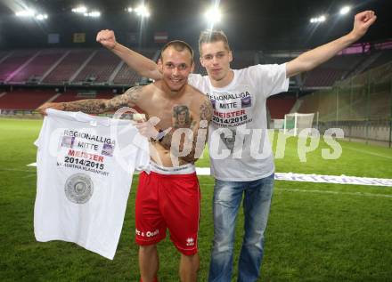 Fussball Regionalliga. SK Austria Klagenfurt gegen Kalsdorf. Rajko Rep, Patrik Eler (SK Austria Klagenfurt). Klagenfurt, 16.5.2015.
Foto: Kuess

---
pressefotos, pressefotografie, kuess, qs, qspictures, sport, bild, bilder, bilddatenbank