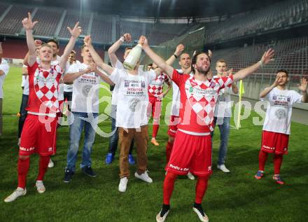 Fussball Regionalliga. SK Austria Klagenfurt gegen Kalsdorf. Meisterjubel Austria. Klagenfurt, 16.5.2015.
Foto: Kuess

---
pressefotos, pressefotografie, kuess, qs, qspictures, sport, bild, bilder, bilddatenbank