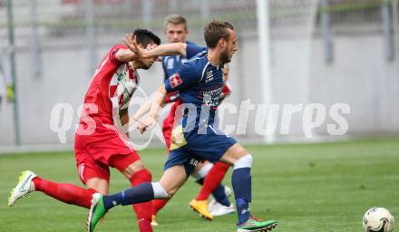 Fussball Regionalliga. SK Austria Klagenfurt gegen Kalsdorf. Marko Dusak, (SK Austria Klagenfurt),  Dominik Hackinger  (Kalsdorf). Klagenfurt, 16.5.2015.
Foto: Kuess

---
pressefotos, pressefotografie, kuess, qs, qspictures, sport, bild, bilder, bilddatenbank