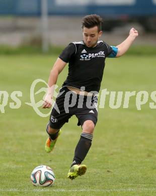 Fussball Unterliga Ost. St. Jakob/Rosental gegen Alpe Adria. Robert Thomas Koller (St. Jakob). St. Jakob, am 26.9.2015.
Foto: Kuess
---
pressefotos, pressefotografie, kuess, qs, qspictures, sport, bild, bilder, bilddatenbank