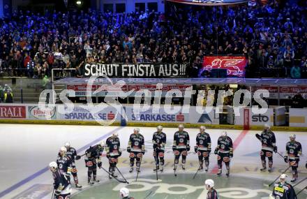 EBEL. Eishockey Bundesliga. EC VSV gegen UPC Vienna Capitals. Fans (VSV). Villach, am 26.10.2015.
Foto: Kuess 


---
pressefotos, pressefotografie, kuess, qs, qspictures, sport, bild, bilder, bilddatenbank