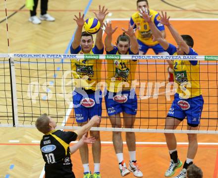Volleyball. CEV Cup. SK Aich/Dob gegen Hurrikaani Loimaa (FIN). Palgut Filip, Koncilja Danijel, Krasnevski Kiryll (Aich/Dob). Bleiburg, 4.11.2015.
Foto: Kuess
---
pressefotos, pressefotografie, kuess, qs, qspictures, sport, bild, bilder, bilddatenbank