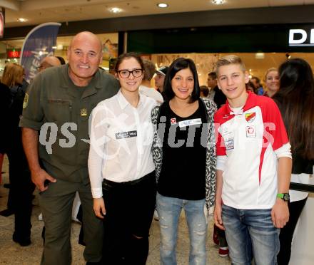 Sportlermeeting. Hannes Buerger,  Beatrice Weiss, Lisa Perterer, Rene Hilber. Klagenfurt, 5.11.2015.
Foto: Kuess
---
pressefotos, pressefotografie, kuess, qs, qspictures, sport, bild, bilder, bilddatenbank