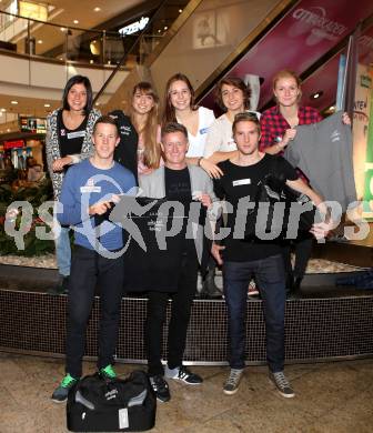 Sportlermeeting. Lisa Perterer, Nina Weratschnig, Lea Goldberger, Nadine Weratschnig, Carina Poelzl, Alexander Gehbauer, Arno Arthofer, Julian Kellerer. Klagenfurt, 5.11.2015.
Foto: Kuess
---
pressefotos, pressefotografie, kuess, qs, qspictures, sport, bild, bilder, bilddatenbank