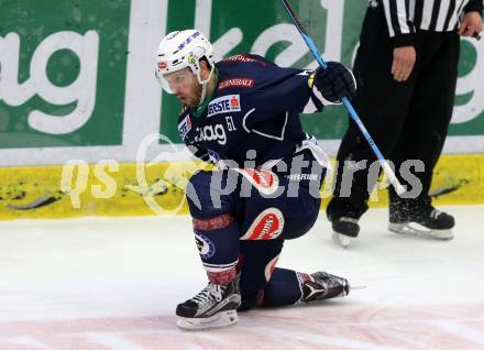 EBEL. Eishockey Bundesliga. EC VSV gegen HDD TELEMACH Olimpija Ljubljana. Torjubel Rick Schofield, (VSV). Villach, am 4.12.2015.
Foto: Kuess 


---
pressefotos, pressefotografie, kuess, qs, qspictures, sport, bild, bilder, bilddatenbank