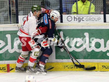 EBEL. Eishockey Bundesliga. EC VSV gegen HCB Suedtirol. Benjamin Petrik, (VSV), Hannes Oberdoerfer (Bozen). Villach, am 1.1.2016.
Foto: Kuess 


---
pressefotos, pressefotografie, kuess, qs, qspictures, sport, bild, bilder, bilddatenbank