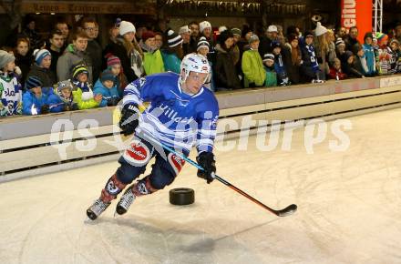 EBEL. Eishockey Bundesliga. Icefever. Showtraining VSV. Nico Brunner. Villach, am 12.2.2016.
Foto: Kuess
---
pressefotos, pressefotografie, kuess, qs, qspictures, sport, bild, bilder, bilddatenbank