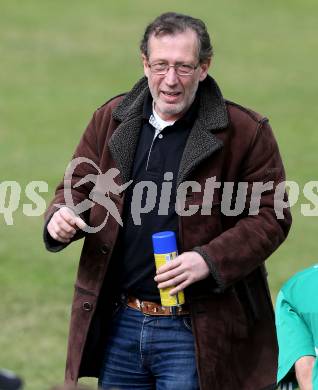 Fussball Unterliga West. Nussdorf gegen Radenthein. Guenther Schallegger  (Radenthein). Nussdorf Debant, am 2.4.2016.
Foto: Kuess
---
pressefotos, pressefotografie, kuess, qs, qspictures, sport, bild, bilder, bilddatenbank