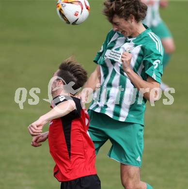 Fussball Unterliga West. Nussdorf gegen Radenthein. Dominik Sporer,  (Nussdorf), Tim Kovacic (Radenthein). Nussdorf Debant, am 2.4.2016.
Foto: Kuess
---
pressefotos, pressefotografie, kuess, qs, qspictures, sport, bild, bilder, bilddatenbank