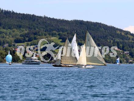 Segeln. Classic Holzboot Regatta Woerthersee. Rarahu mit Kari Khevenhueller (K34). 21.5.2016.
Foto: Kuess
---
pressefotos, pressefotografie, kuess, qs, qspictures, sport, bild, bilder, bilddatenbank