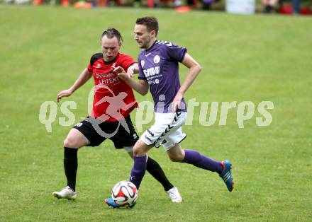 Fussball Kaerntner Liga. Maria Saal gegen Globasnitz. Dalibor Stojanovic, (Maria Saal), Mario Hutter  (Globasnitz). Maria Saal, am 11.6.2016.
Foto: Kuess
---
pressefotos, pressefotografie, kuess, qs, qspictures, sport, bild, bilder, bilddatenbank