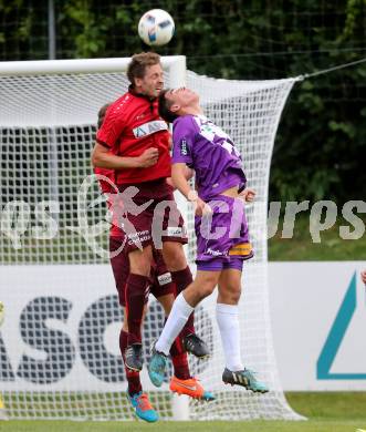 Fussball. Regionalliga. ATSV Wolfsberg gegen SK Austria Klagenfurt.  Florian Rabensteiner,  (Wolfsberg), Ambrozije Soldo (Klagenfurt). Wolfsberg, 5.8.2016.
Foto: Kuess 
---
pressefotos, pressefotografie, kuess, qs, qspictures, sport, bild, bilder, bilddatenbank