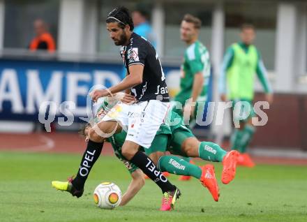 Fussball tipico Bundesliga. RZ Pellets WAC gegen SK Rapid Wien. Ynclan Pajares Jacobo Maria,  (WAC), Stefan Schwab (Rapid). Lavanttal Arena Wolfsberg, am 21.8.2016.
Foto: Kuess
---
pressefotos, pressefotografie, kuess, qs, qspictures, sport, bild, bilder, bilddatenbank