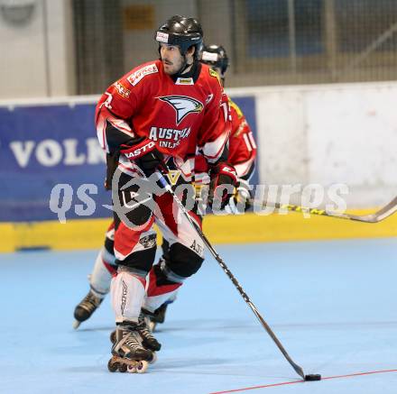 Inline-Hockey WM-Qualifikations-Turnier. Oesterreich gegen Lettland.  Diethart Winzig (Oesterreich). Steindorf, am 25.6.2016.
Foto: Kuess
---
pressefotos, pressefotografie, kuess, qs, qspictures, sport, bild, bilder, bilddatenbank