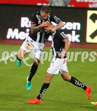 Fussball tipico Bundesliga. RZ Pellets WAC gegen SK Rapid Wien. Torjubel Philipp Prosenik,  Michael Sollbauer (WAC). Lavanttal Arena Wolfsberg, am 21.8.2016.
Foto: Kuess
---
pressefotos, pressefotografie, kuess, qs, qspictures, sport, bild, bilder, bilddatenbank